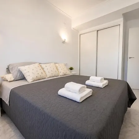 Hipocampo By Edeal Homes *